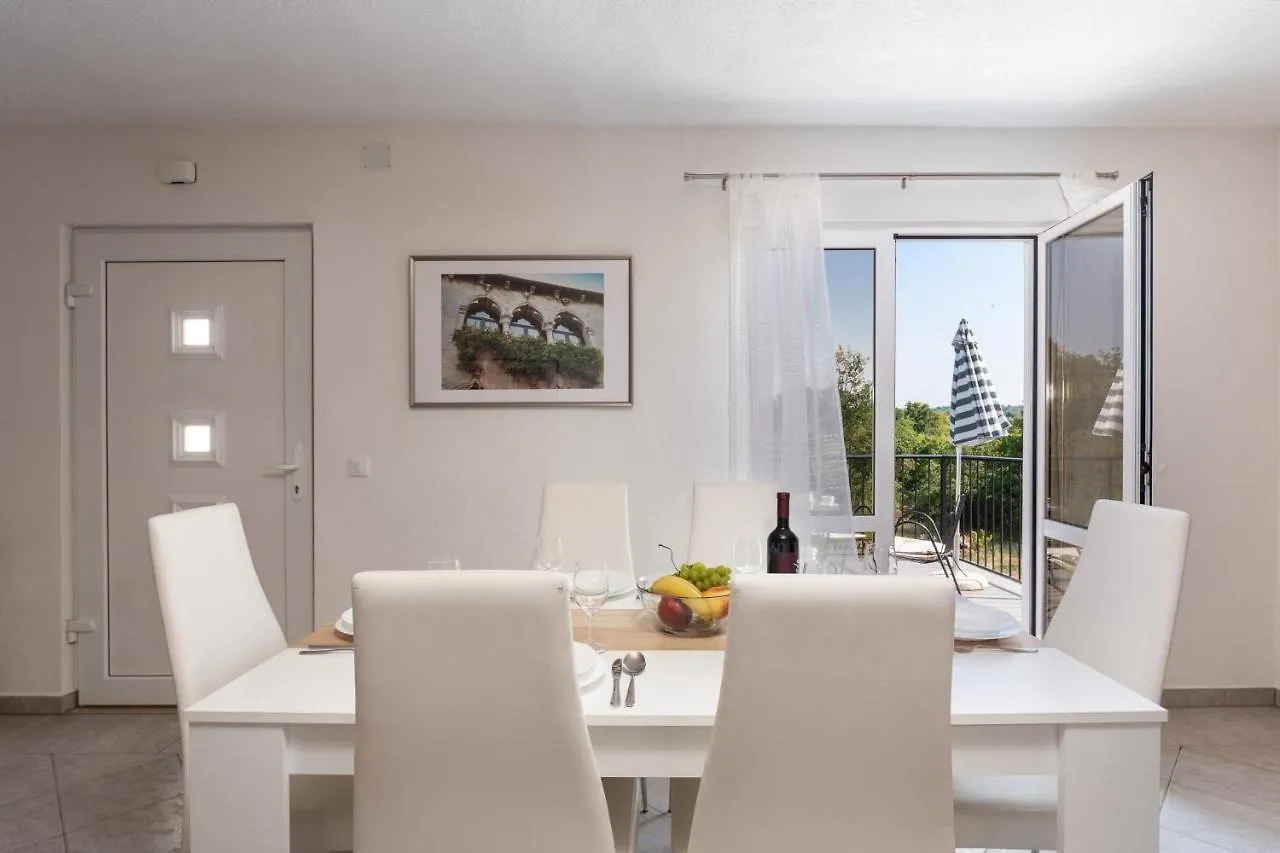 Apartments Oliva Пореч Хорватия